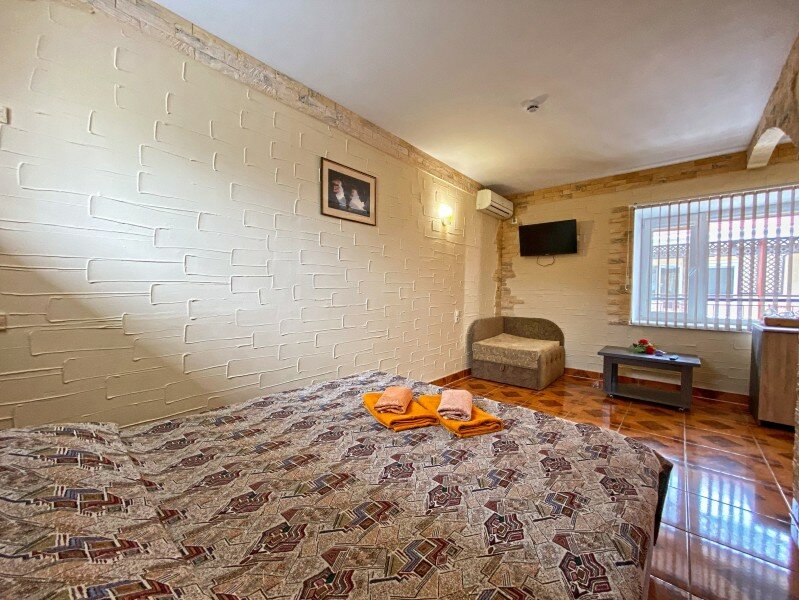 Гостиница Арсенал Евпатория