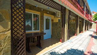 Гостиница Арсенал Евпатория Стандартный двухместный номер с 2 отдельными кроватями-5