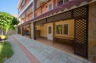 Гостиница Арсенал Евпатория Люкс с 1 спальней и кухней-9