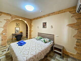 Гостиница Арсенал Евпатория Улучшенный люкс-1