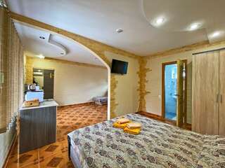 Гостиница Арсенал Евпатория Люкс-1