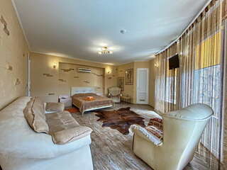 Гостиница Арсенал Евпатория Студио с видом на море-2