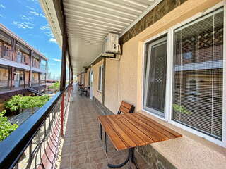 Гостиница Арсенал Евпатория Улучшенный люкс-12