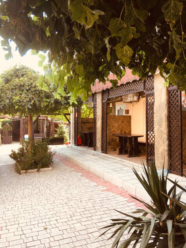 Гостиница Арсенал Евпатория-97