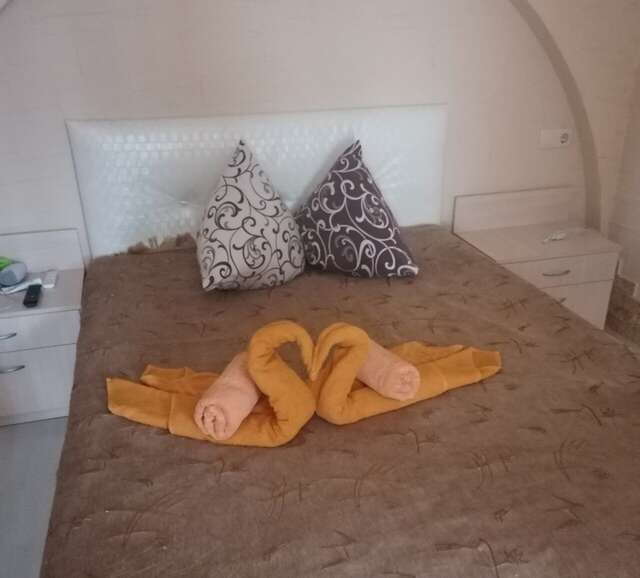 Гостиница Арсенал Евпатория-96