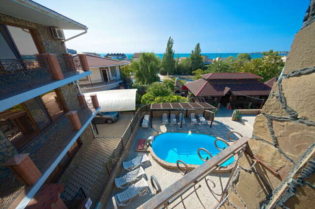 Гостиница Арсенал Евпатория-21