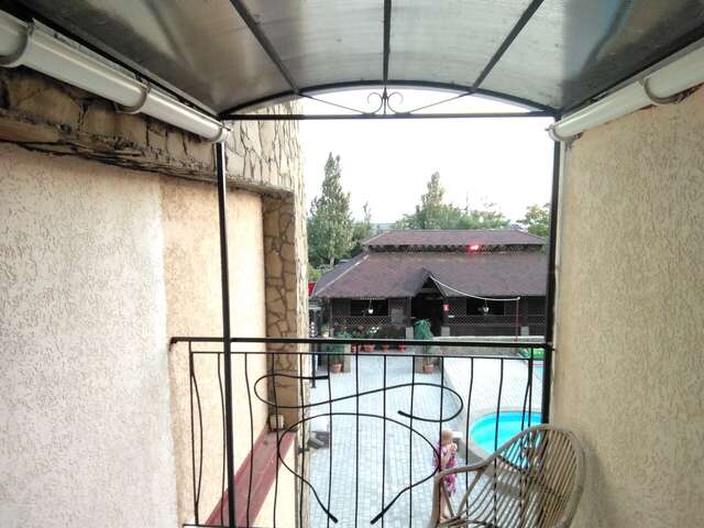 Гостиница Арсенал Евпатория-84